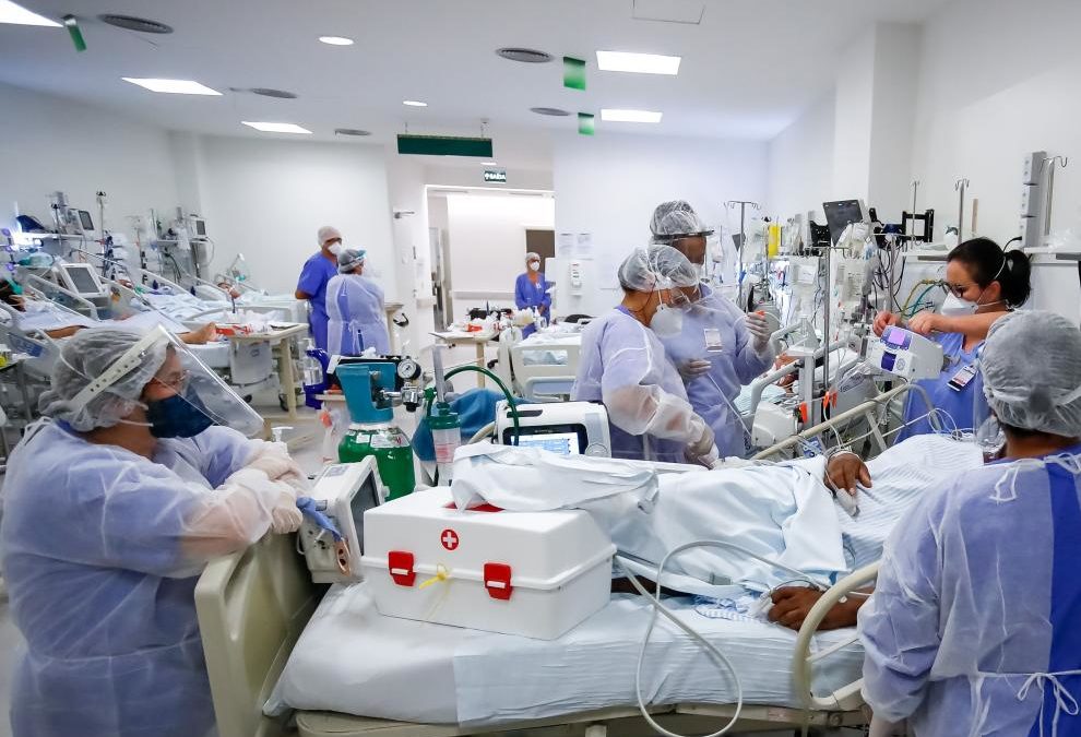 Hallan más pruebas de que la vitamina D podría proteger contra la enfermedad grave de covid-19.